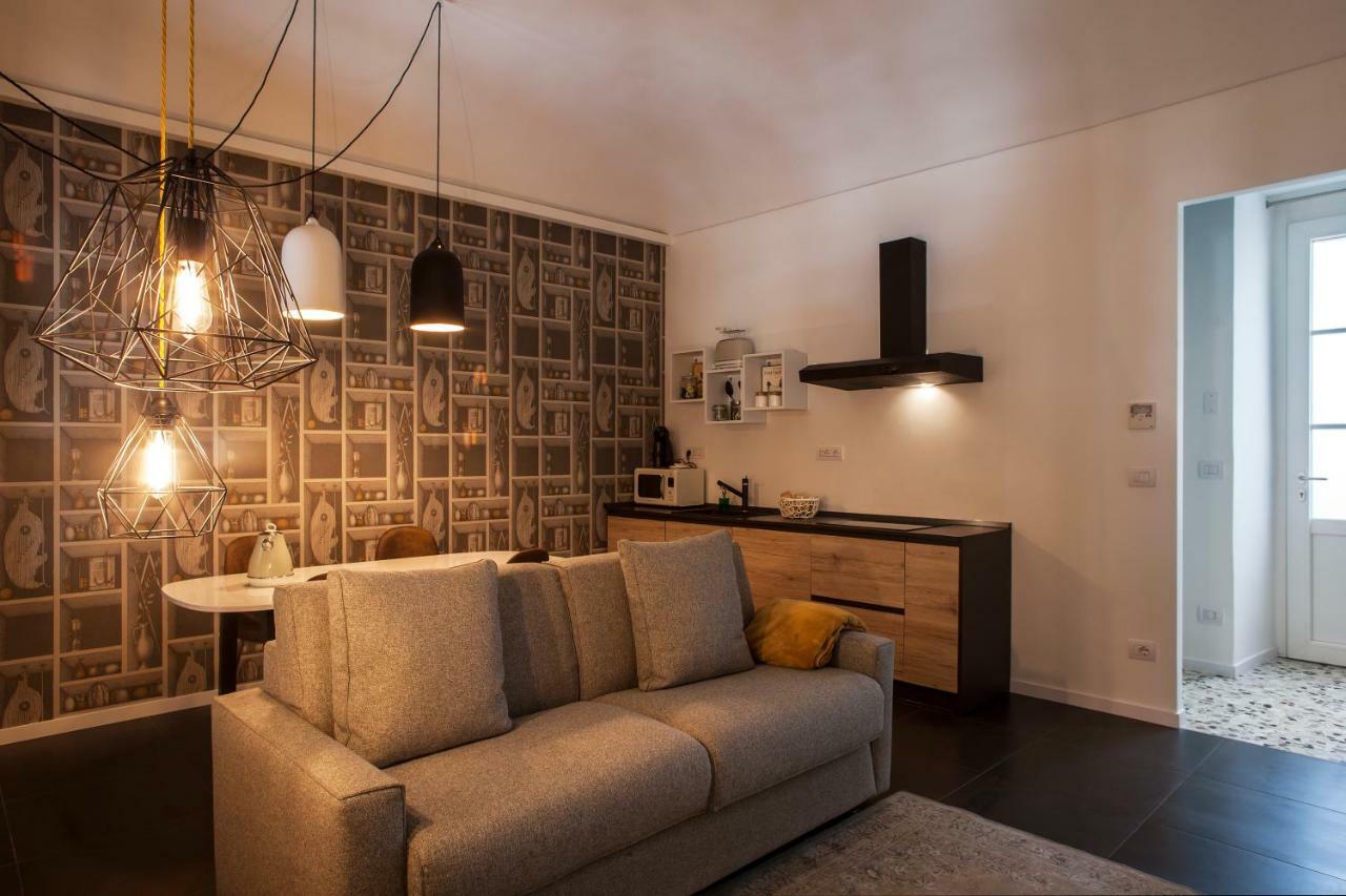 Le Tre Madame Apartament *