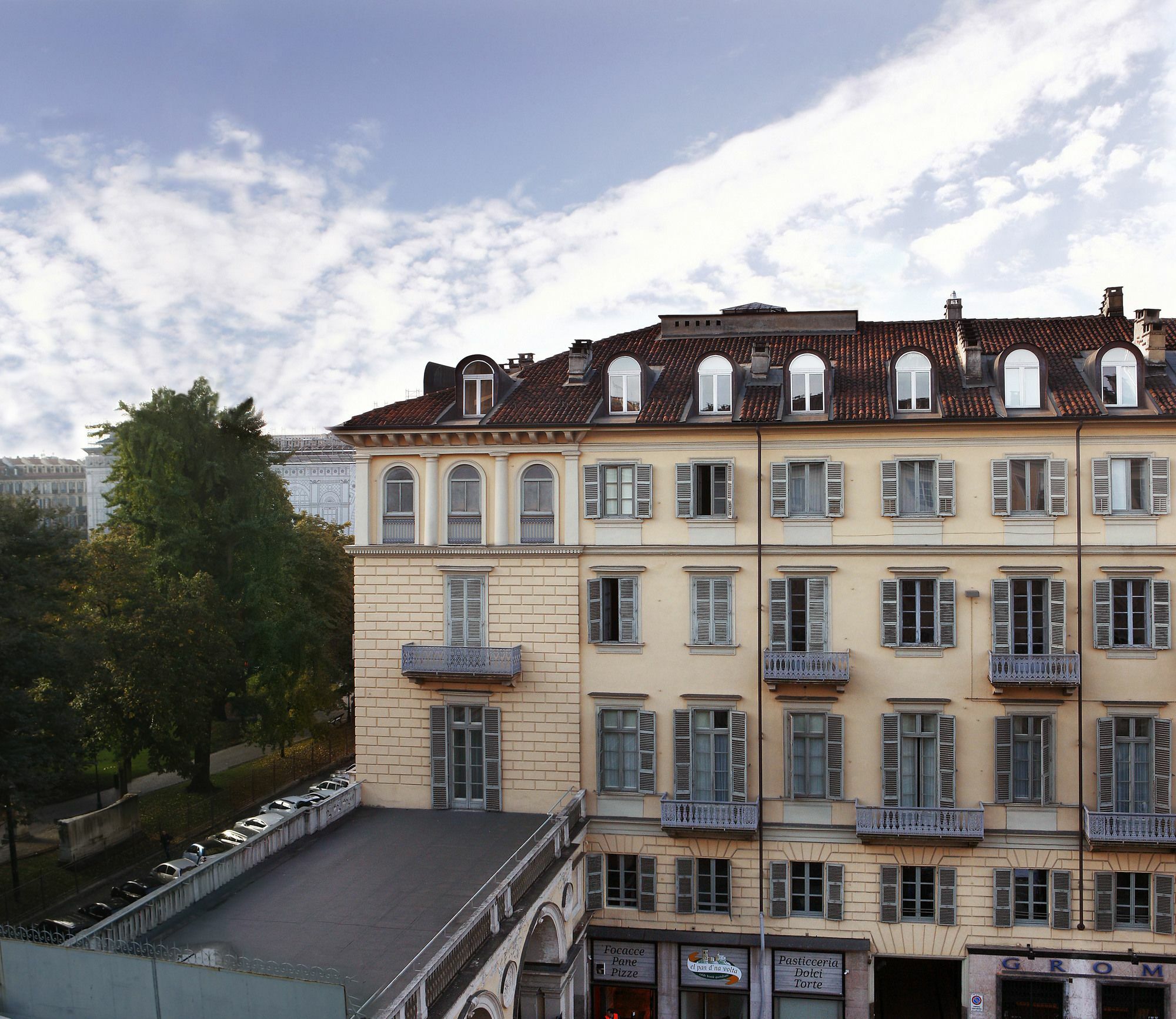 Le Tre Madame Apartament